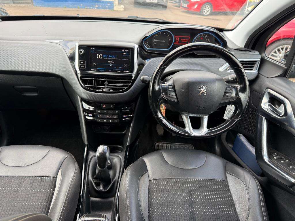 2017 PEUGEOT 2008 2017 PEUGEOT 2008