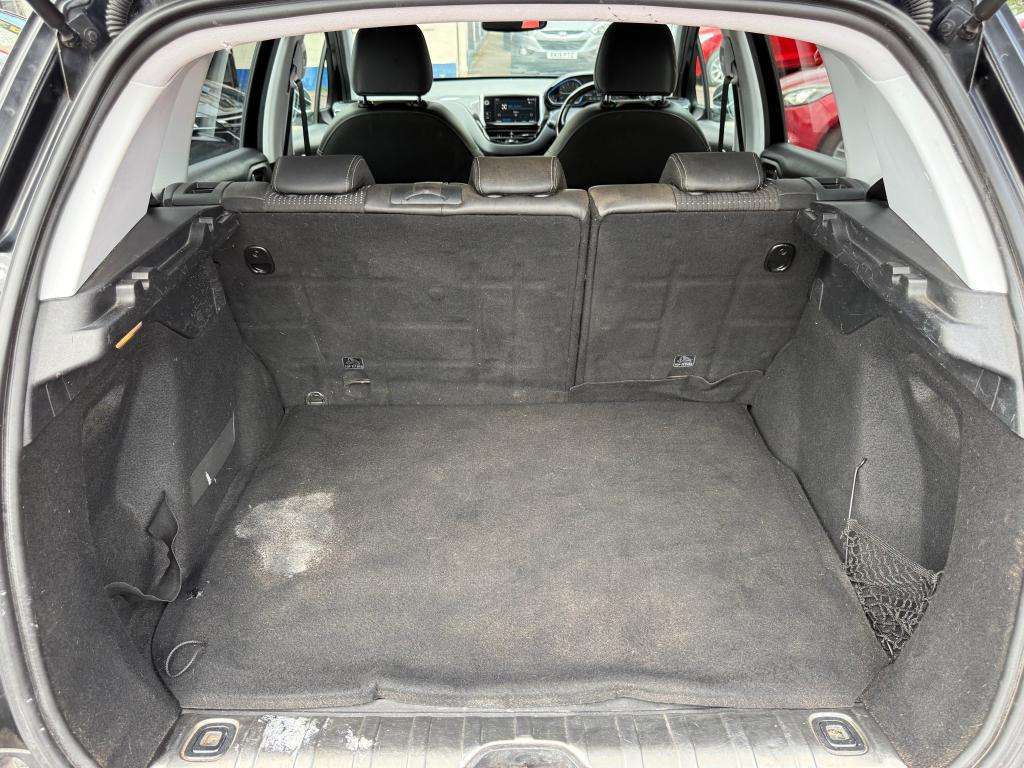 2017 PEUGEOT 2008 2017 PEUGEOT 2008