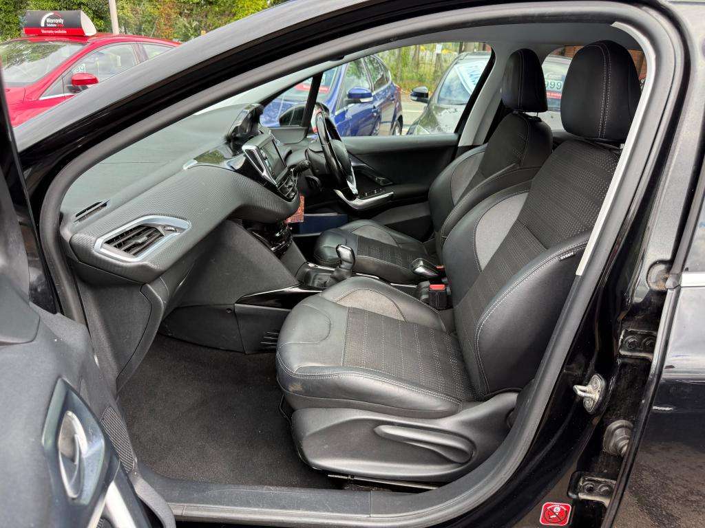 2017 PEUGEOT 2008 2017 PEUGEOT 2008