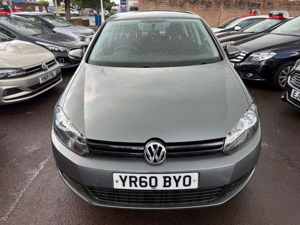 A 2010 VOLKSWAGEN GOLF S Tsi A 2010 VOLKSWAGEN GOLF S Tsi