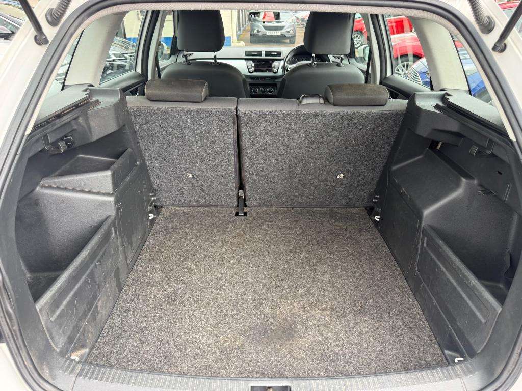 2015 SKODA FABIA 2015 SKODA FABIA