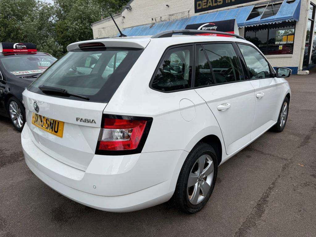 2015 SKODA FABIA 2015 SKODA FABIA