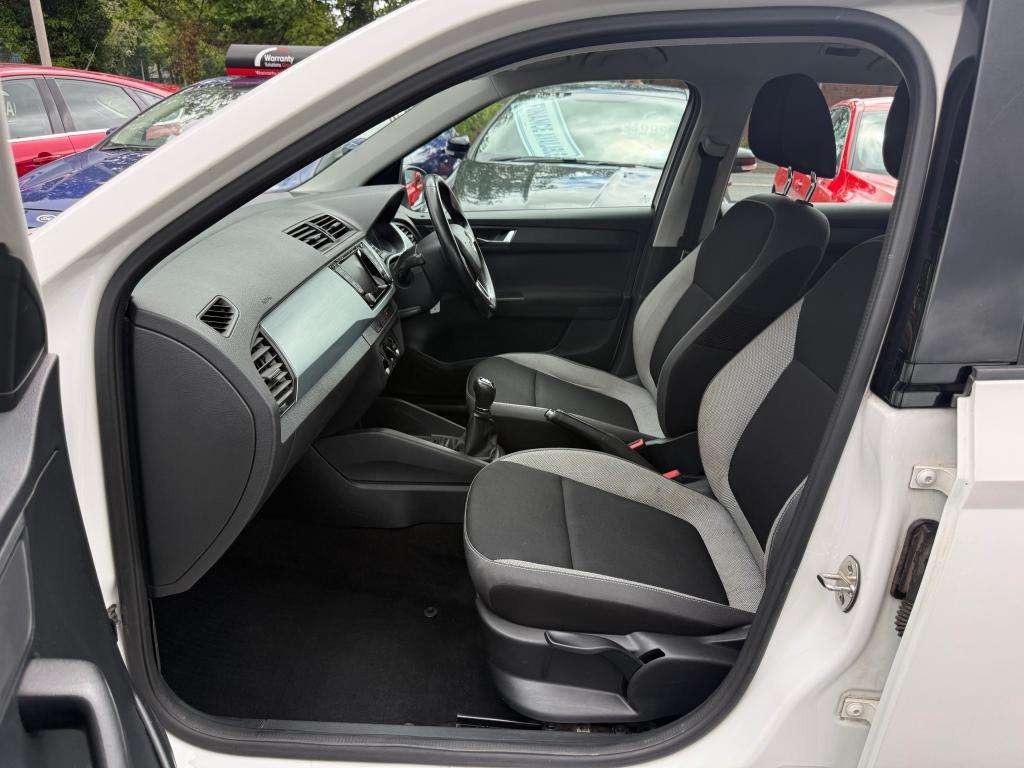 2015 SKODA FABIA 2015 SKODA FABIA