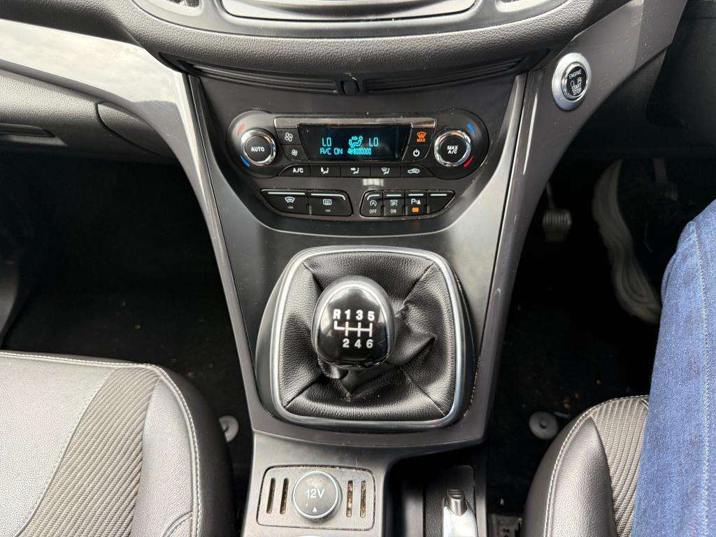 2016 FORD KUGA 2016 FORD KUGA