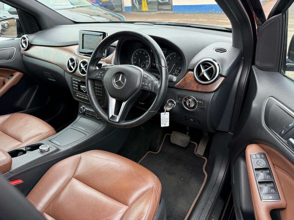 2012 MERCEDES-BENZ B-CLASS 2012 MERCEDES-BENZ B-CLASS