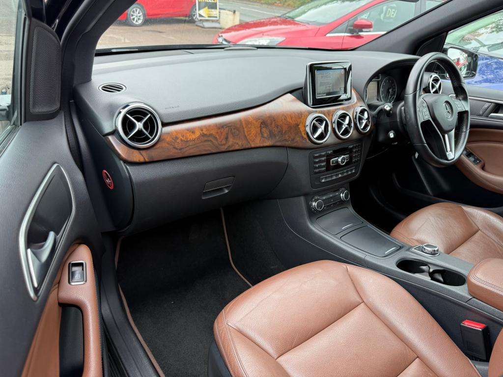 2012 MERCEDES-BENZ B-CLASS 2012 MERCEDES-BENZ B-CLASS