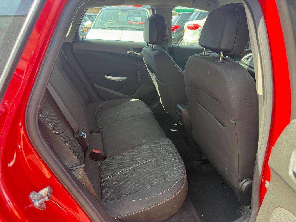 2011 VAUXHALL ASTRA 2011 VAUXHALL ASTRA