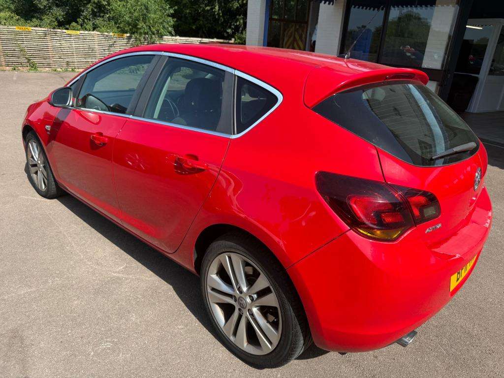 2011 VAUXHALL ASTRA 2011 VAUXHALL ASTRA