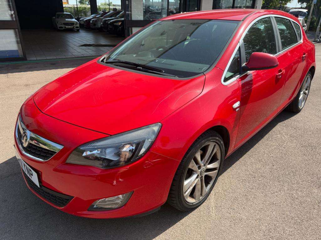 A 2011 VAUXHALL ASTRA Sri Cdti 157 A 2011 VAUXHALL ASTRA Sri Cdti 157