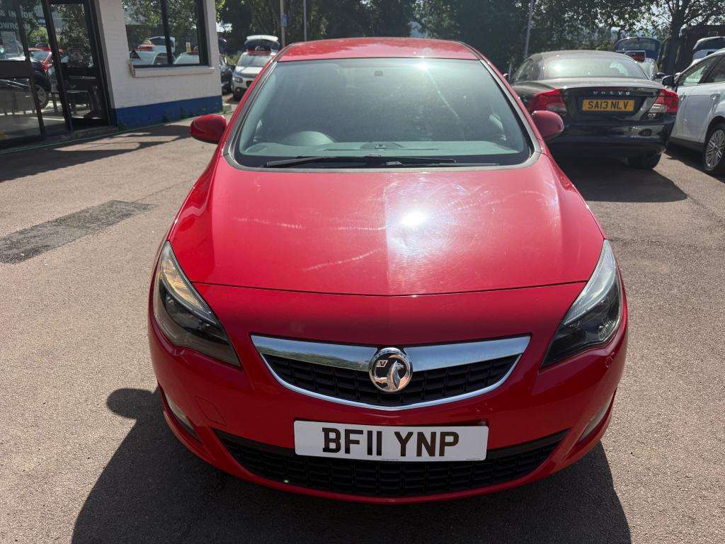 A 2011 VAUXHALL ASTRA Sri Cdti 157 A 2011 VAUXHALL ASTRA Sri Cdti 157