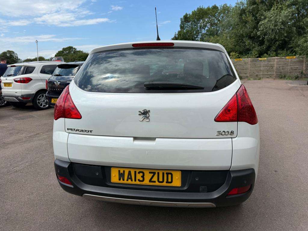 2013 PEUGEOT 3008 2013 PEUGEOT 3008