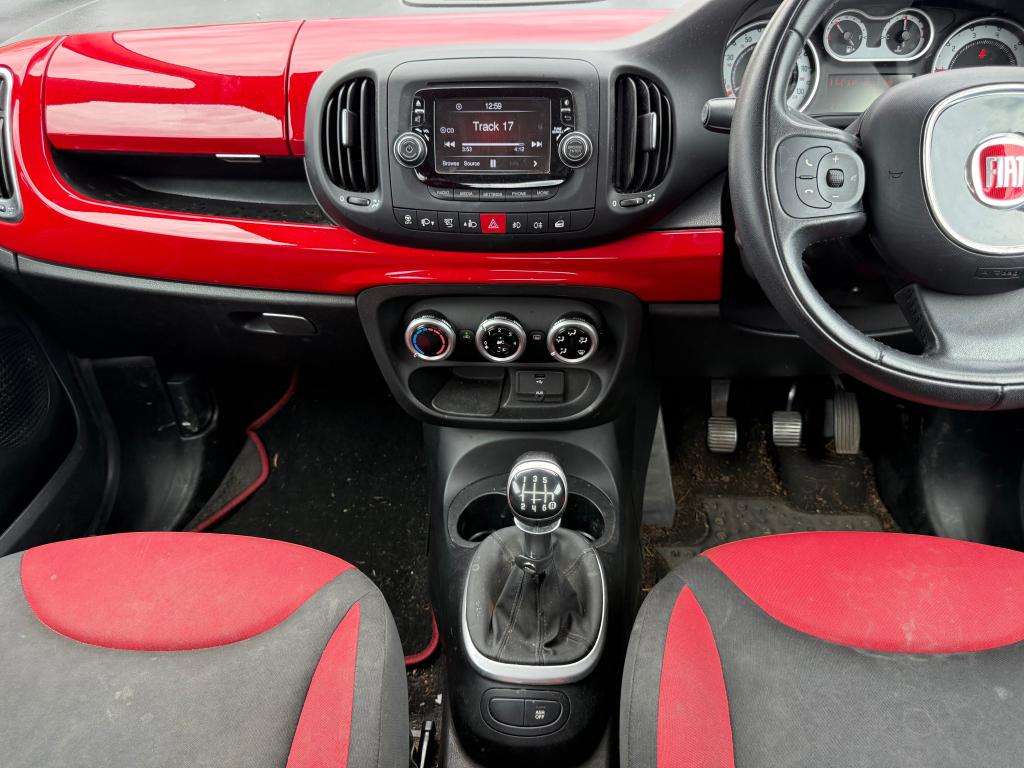 2013 FIAT 500L 2013 FIAT 500L