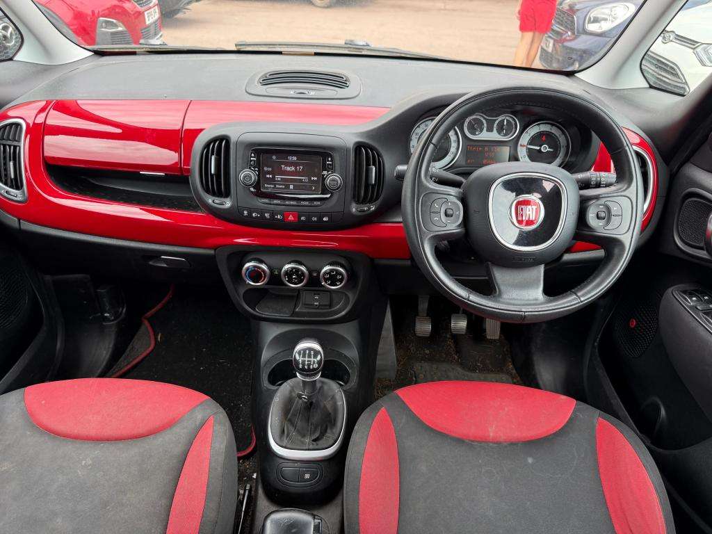 2013 FIAT 500L 2013 FIAT 500L