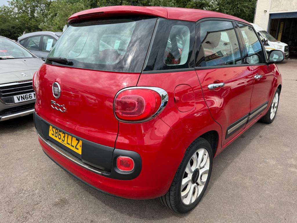 2013 FIAT 500L 2013 FIAT 500L