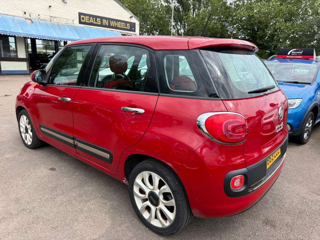 2013 FIAT 500L 2013 FIAT 500L