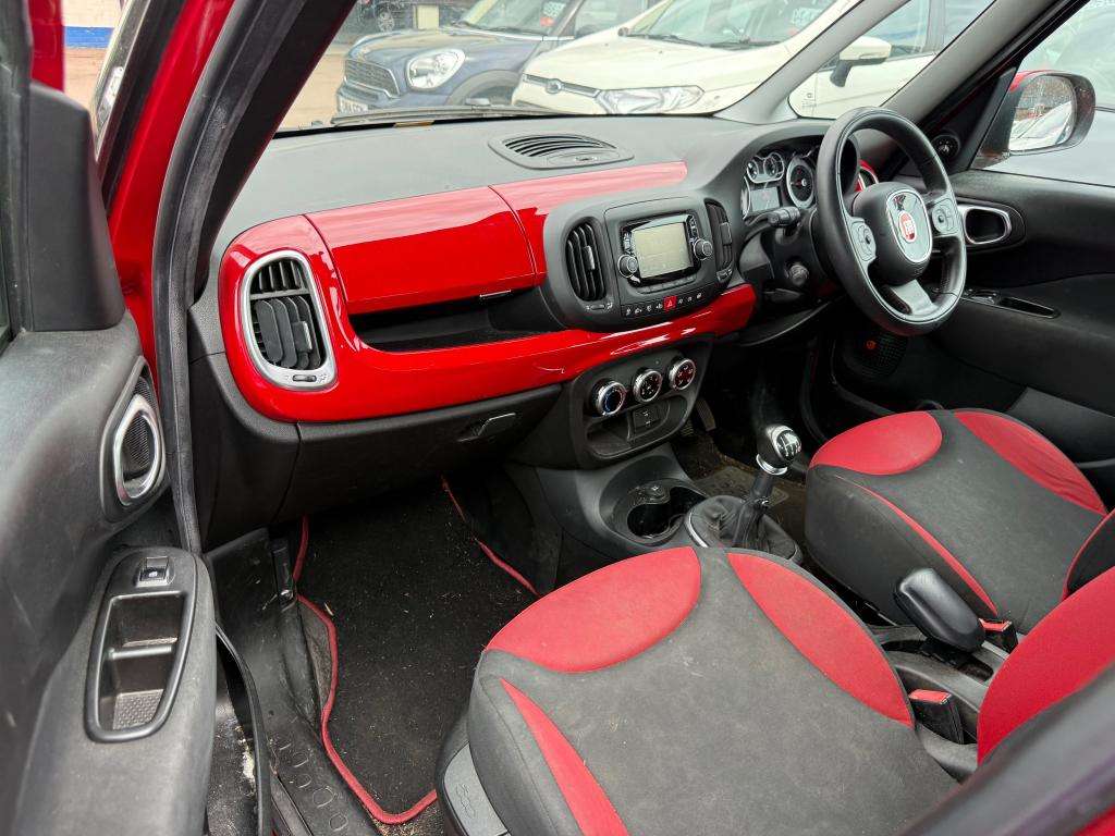 2013 FIAT 500L 2013 FIAT 500L