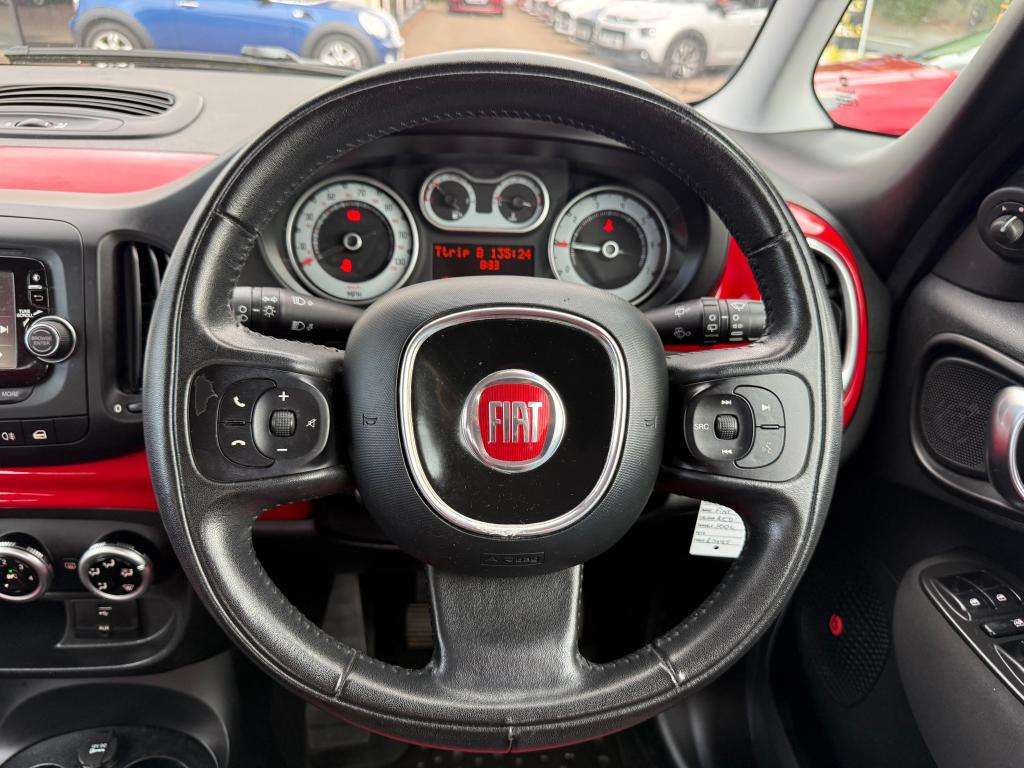 2013 FIAT 500L 2013 FIAT 500L