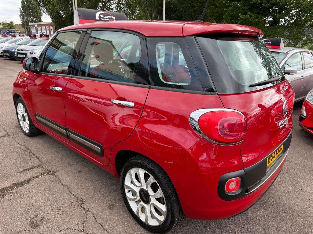 2013 FIAT 500L 2013 FIAT 500L
