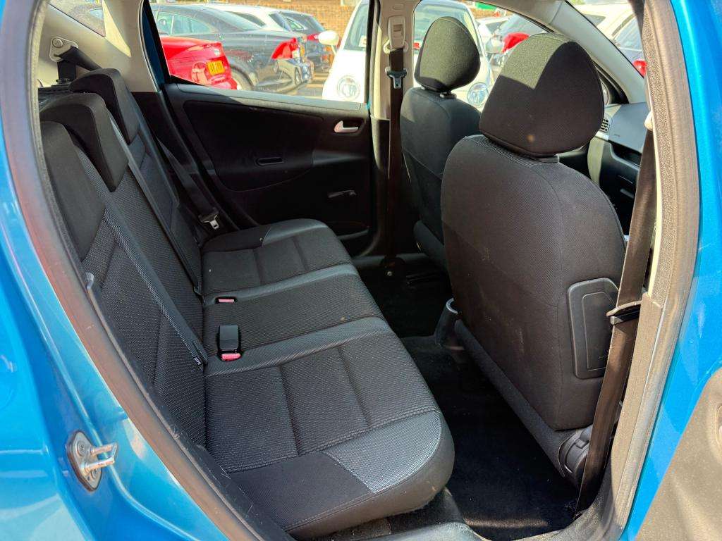 2012 PEUGEOT 207 2012 PEUGEOT 207