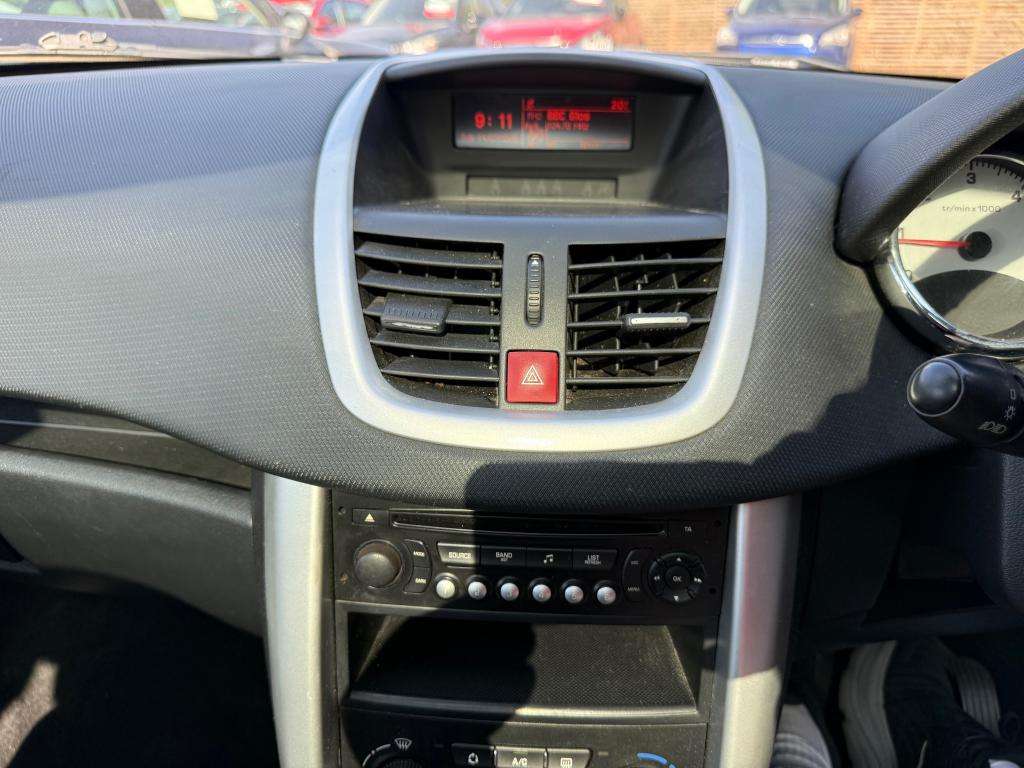 2012 PEUGEOT 207 2012 PEUGEOT 207