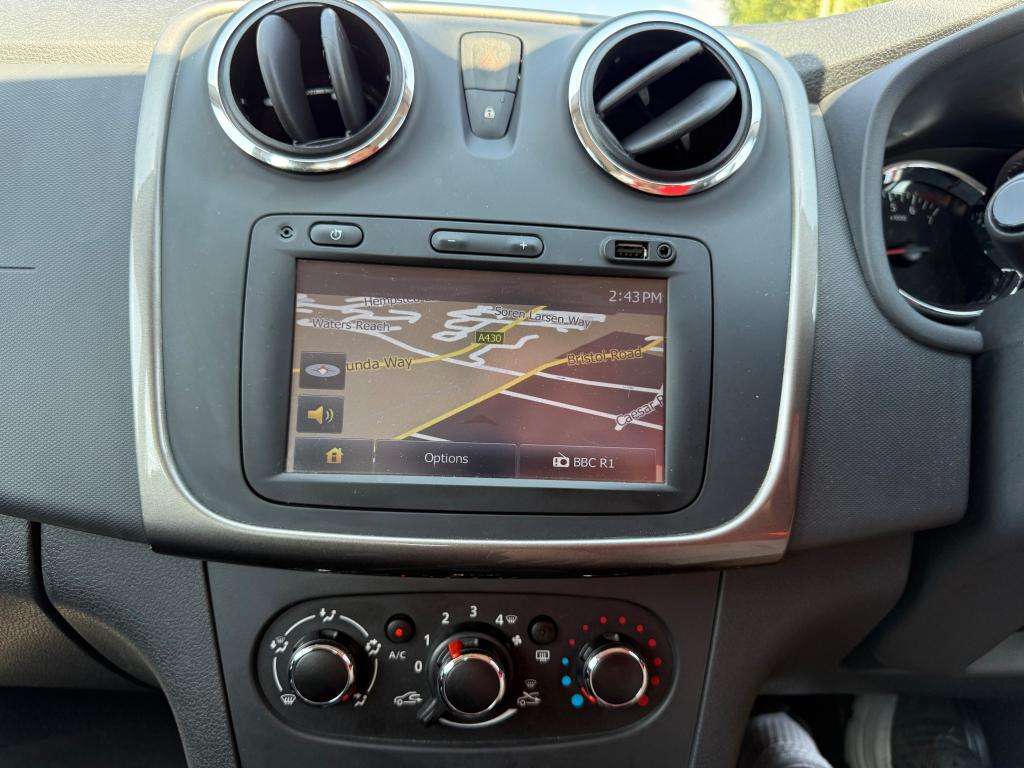 2015 DACIA SANDERO 2015 DACIA SANDERO