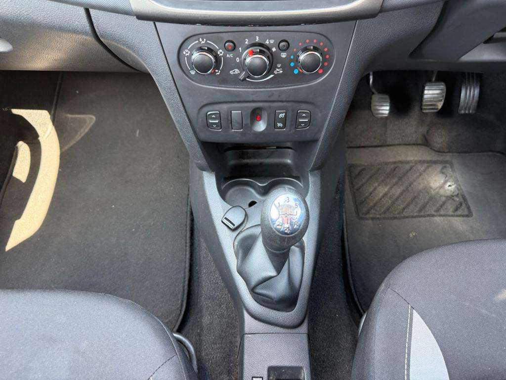 2015 DACIA SANDERO 2015 DACIA SANDERO