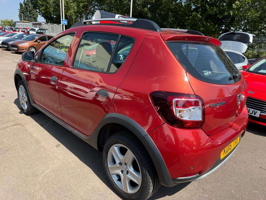 2015 DACIA SANDERO 2015 DACIA SANDERO
