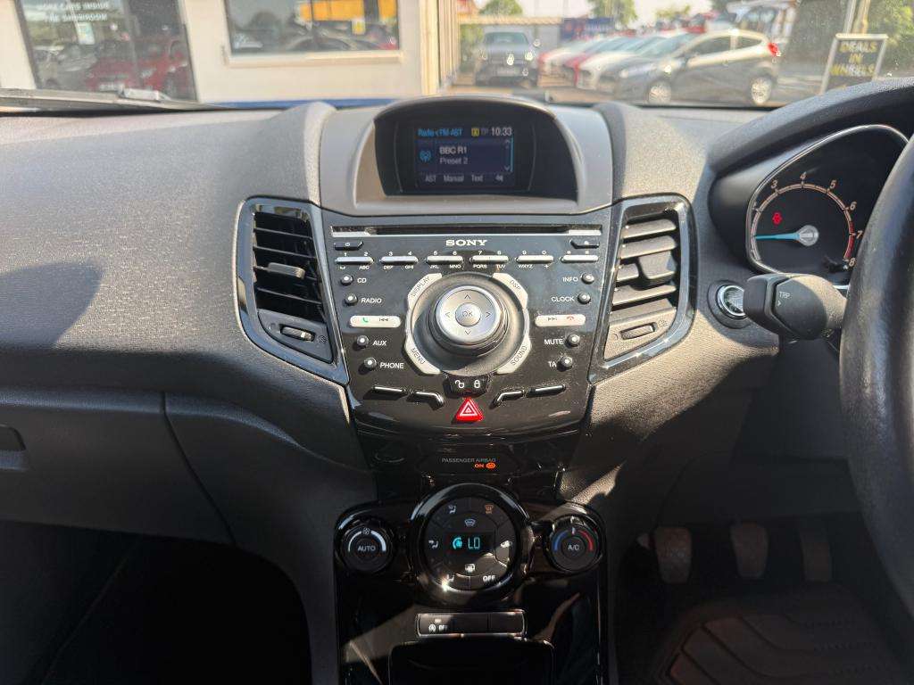 2015 FORD FIESTA 2015 FORD FIESTA