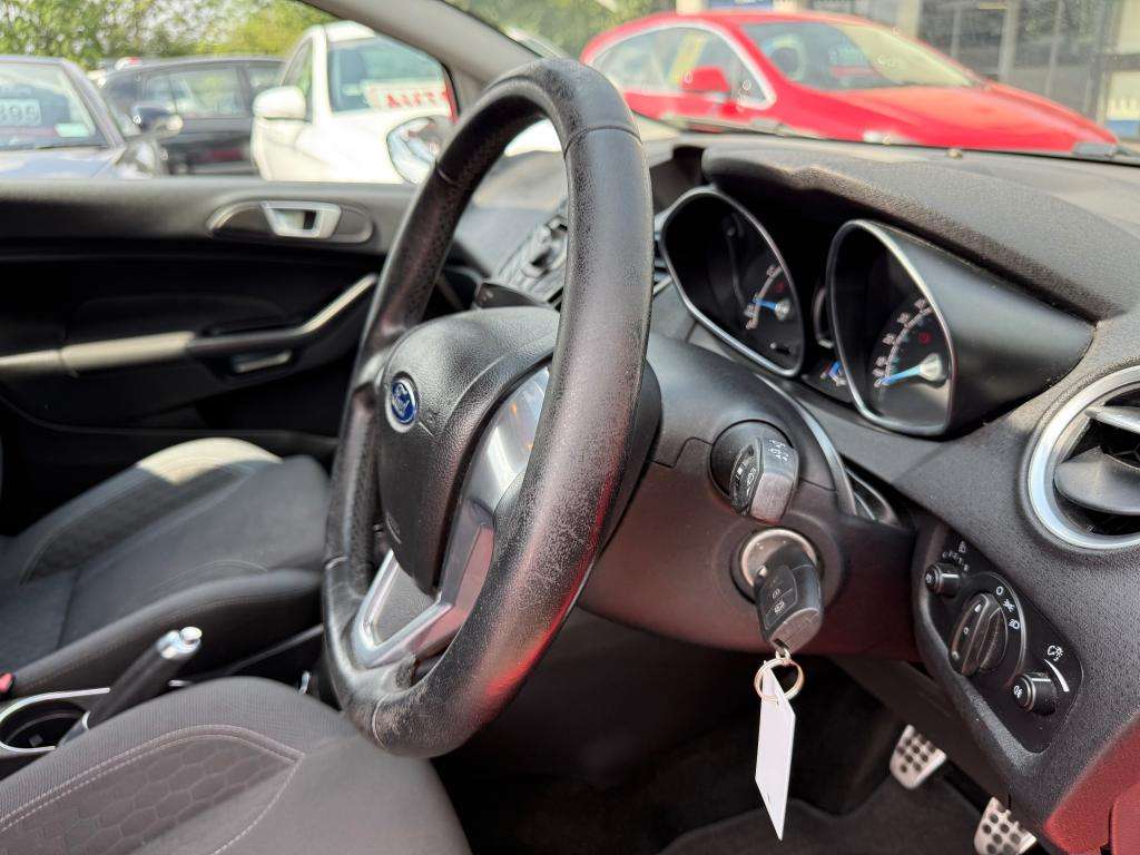 2013 FORD FIESTA 2013 FORD FIESTA