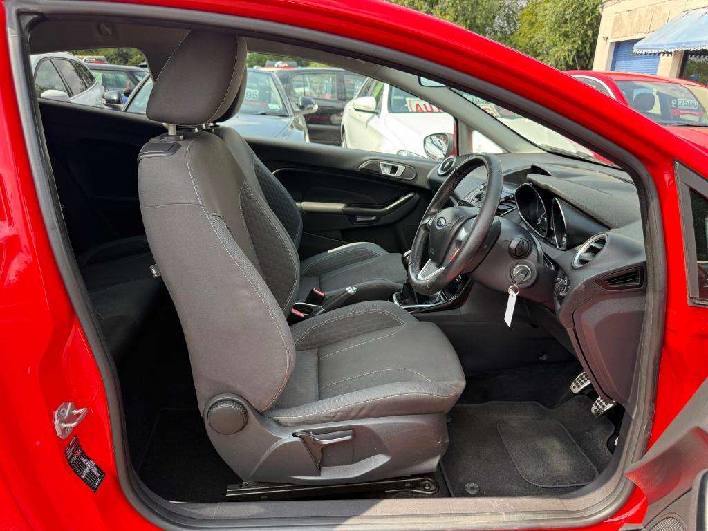 2013 FORD FIESTA 2013 FORD FIESTA