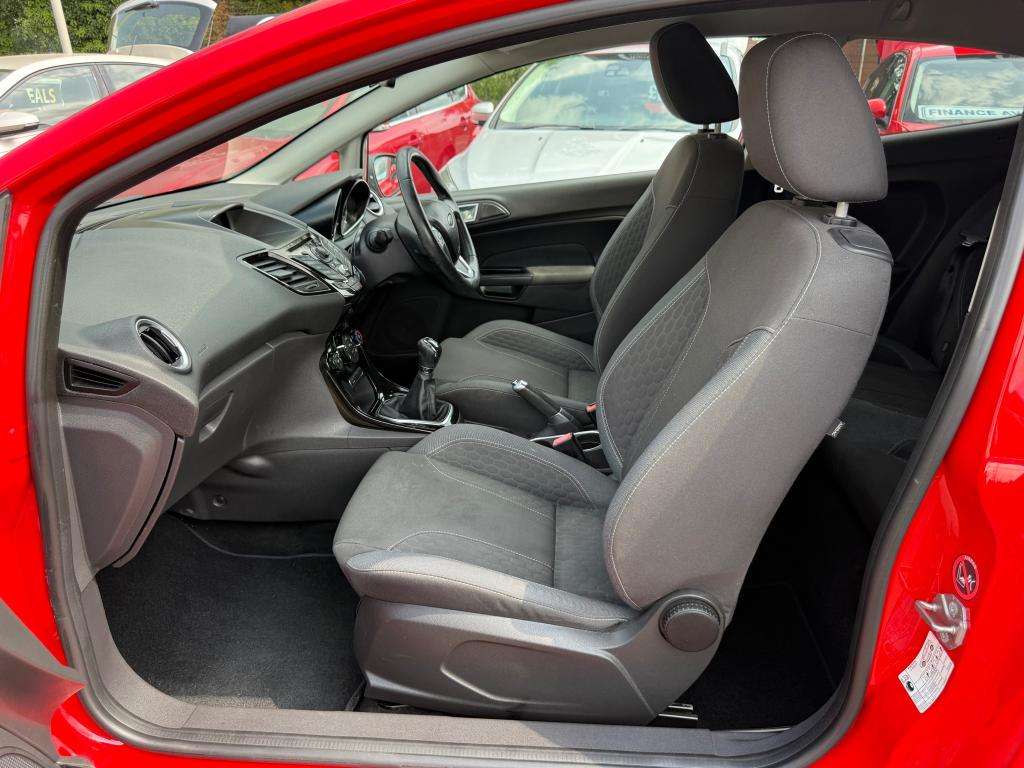 2013 FORD FIESTA 2013 FORD FIESTA