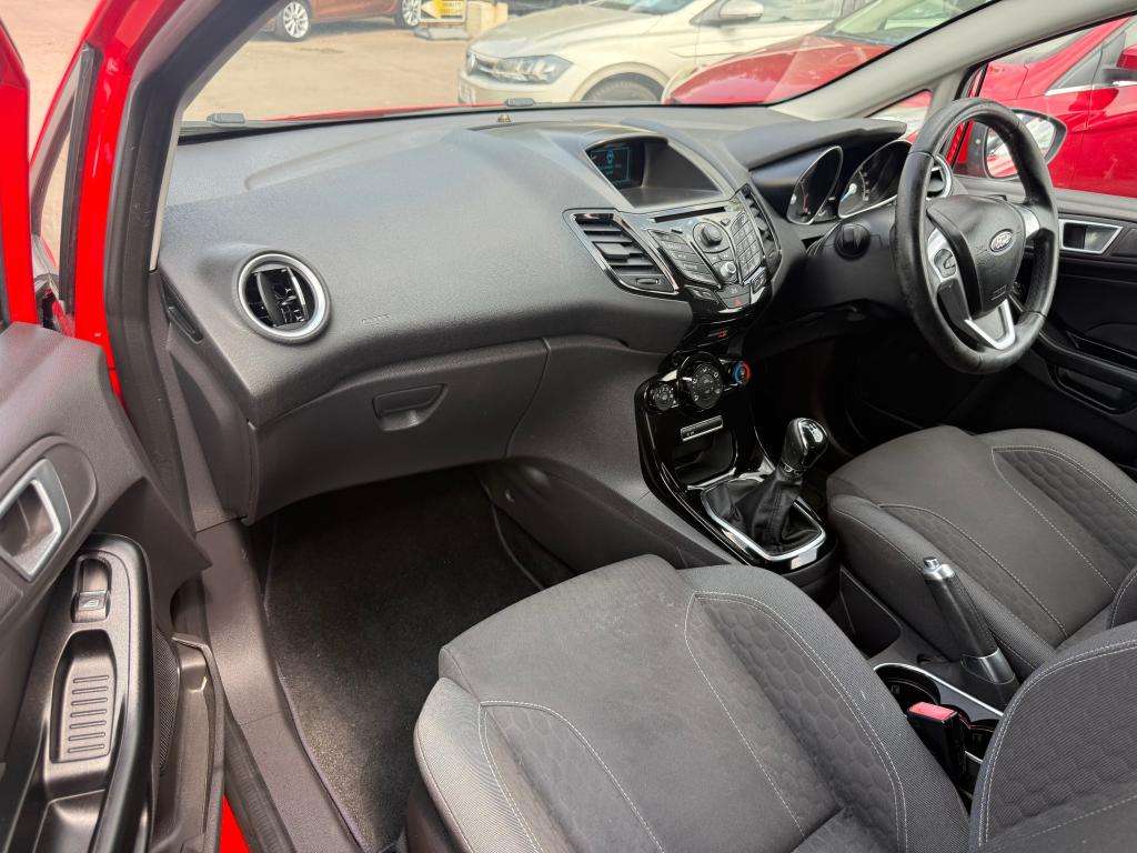 2013 FORD FIESTA 2013 FORD FIESTA