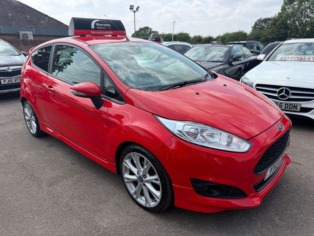 A 2013 FORD FIESTA Zetec S A 2013 FORD FIESTA Zetec S