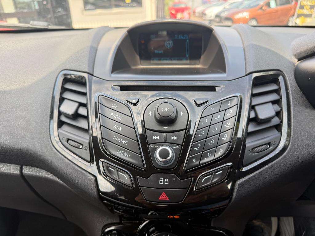 2013 FORD FIESTA 2013 FORD FIESTA