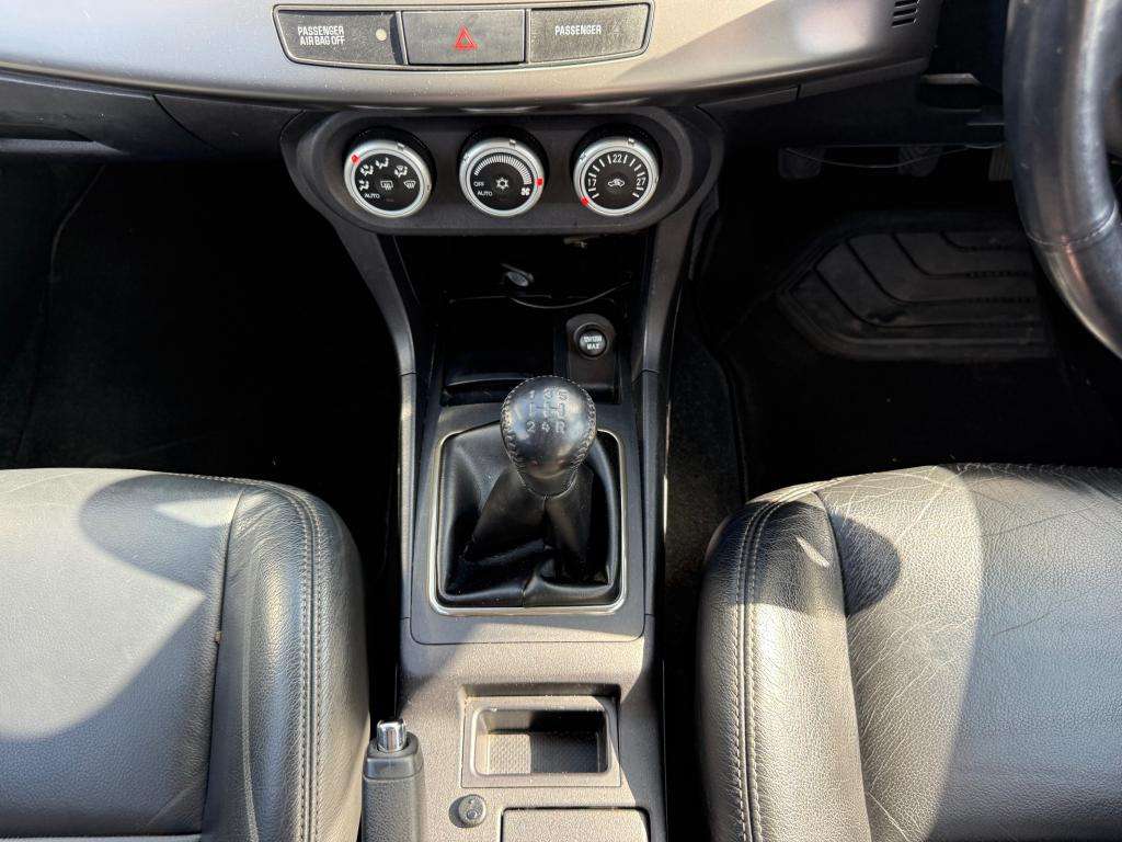 2011 MITSUBISHI LANCER 2011 MITSUBISHI LANCER