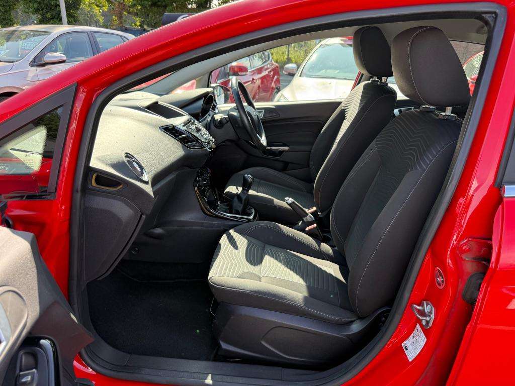 2013 FORD FIESTA 2013 FORD FIESTA