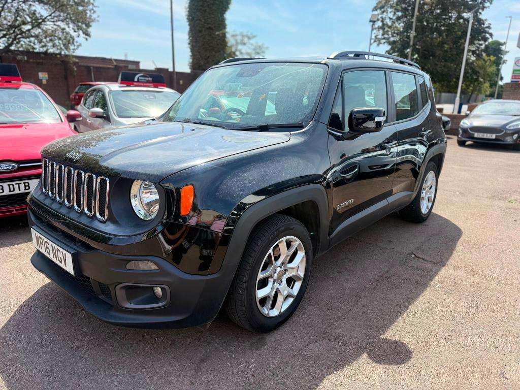 A 2016 JEEP RENEGADE Longitude A 2016 JEEP RENEGADE Longitude