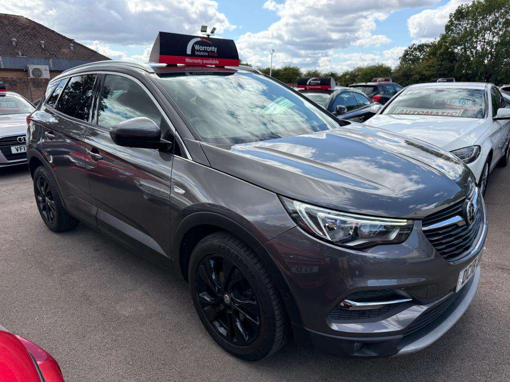 A 2018 VAUXHALL GRANDLAND X Sport Nav T S/s A 2018 VAUXHALL GRANDLAND X Sport Nav T S/s