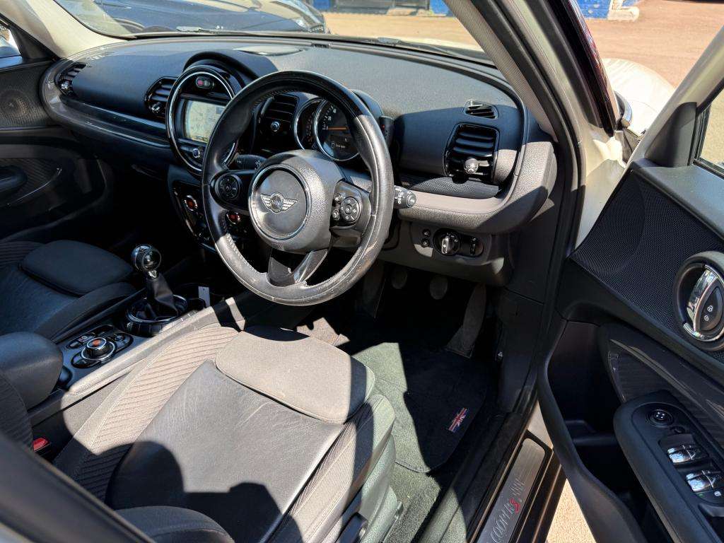 2016 MINI CLUBMAN 2016 MINI CLUBMAN
