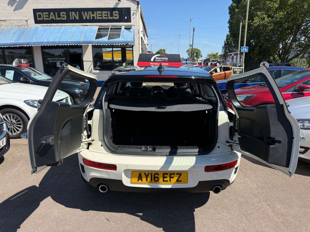 2016 MINI CLUBMAN 2016 MINI CLUBMAN