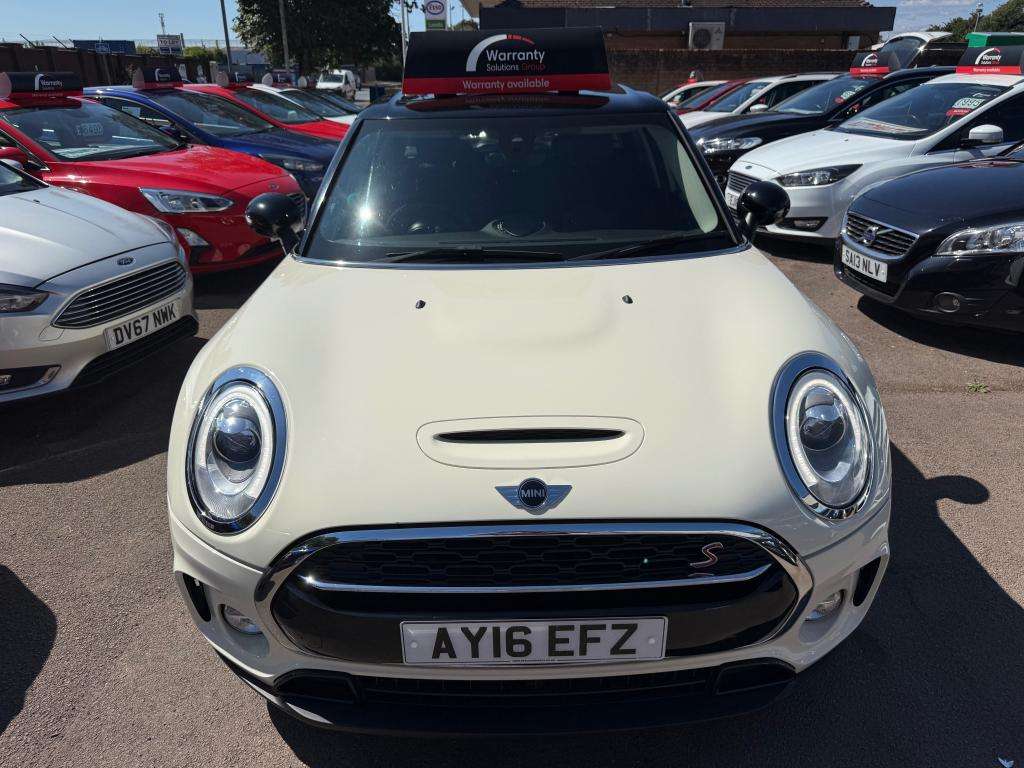 A 2016 MINI CLUBMAN Cooper Sd A 2016 MINI CLUBMAN Cooper Sd