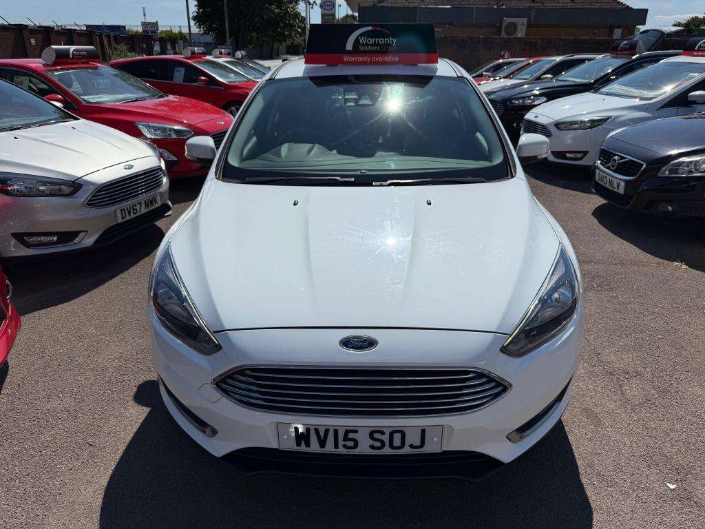 A 2015 FORD FOCUS Titanium A 2015 FORD FOCUS Titanium