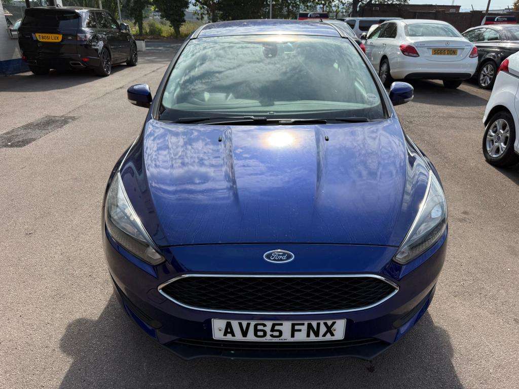 A 2015 FORD FOCUS Zetec A 2015 FORD FOCUS Zetec