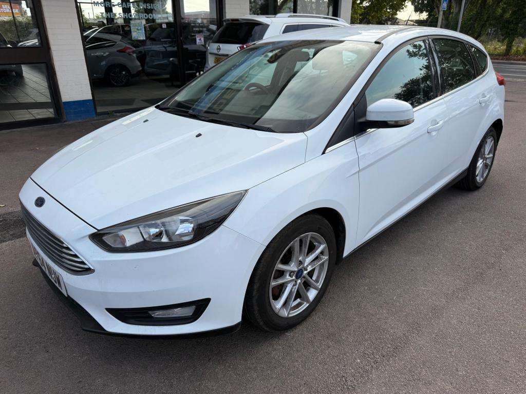 A 2015 FORD FOCUS Zetec A 2015 FORD FOCUS Zetec