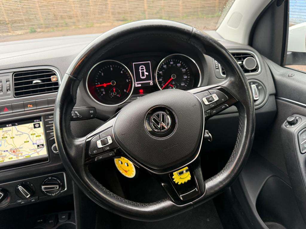 2015 VOLKSWAGEN POLO 2015 VOLKSWAGEN POLO