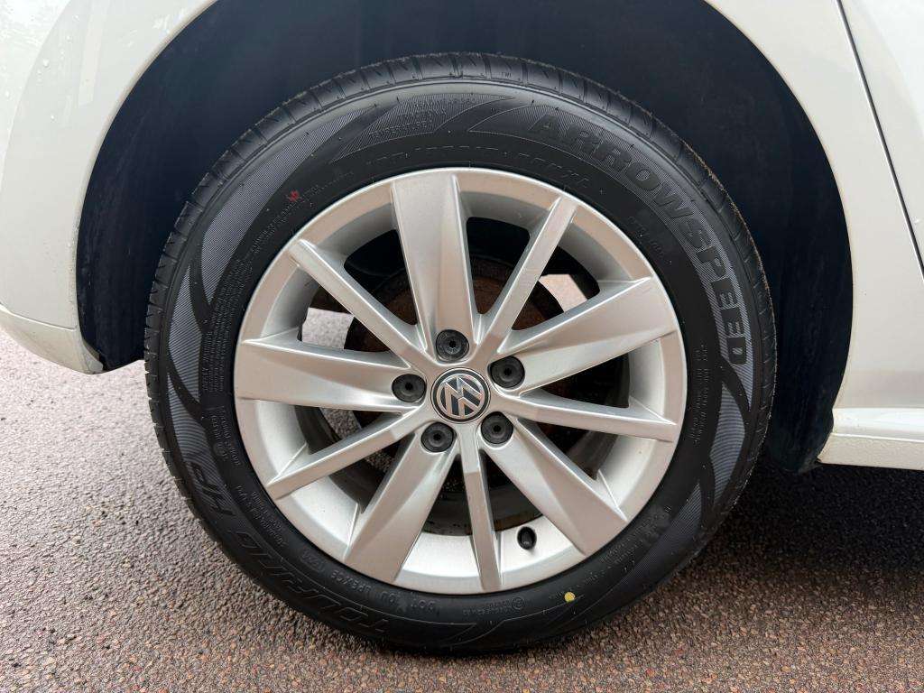 2015 VOLKSWAGEN POLO 2015 VOLKSWAGEN POLO