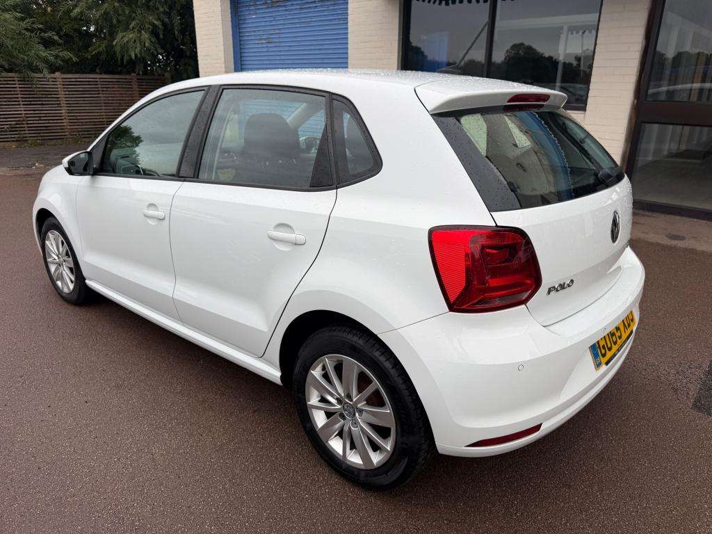 2015 VOLKSWAGEN POLO 2015 VOLKSWAGEN POLO