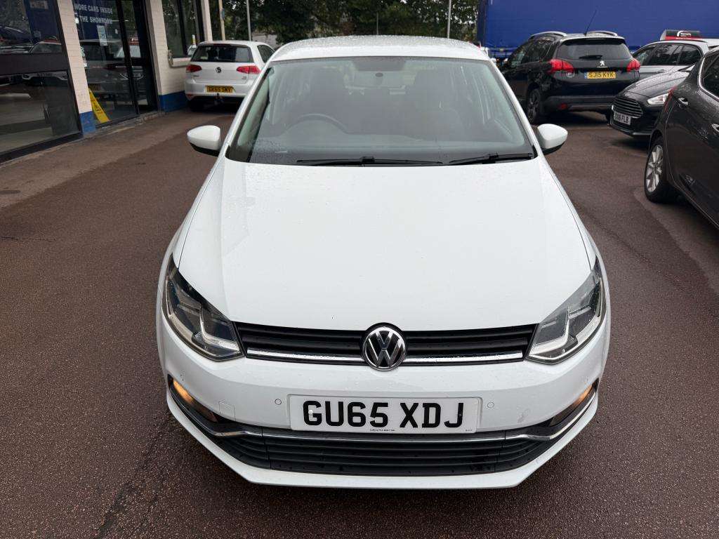 A 2015 VOLKSWAGEN POLO Se Tdi A 2015 VOLKSWAGEN POLO Se Tdi