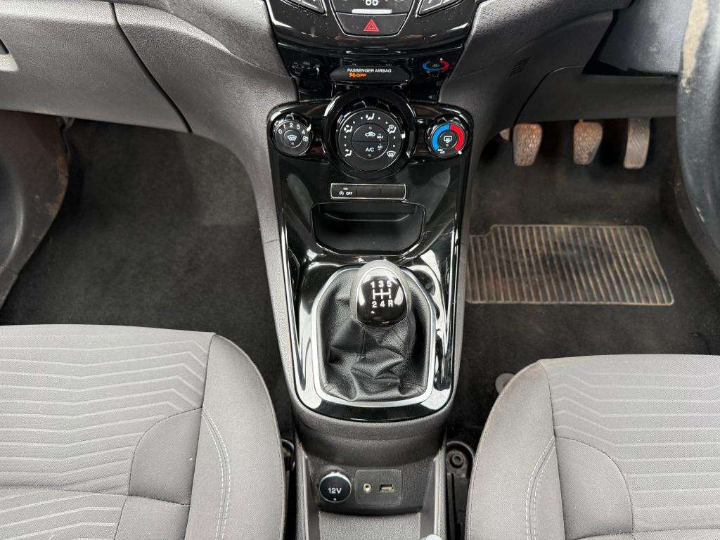 2016 FORD FIESTA 2016 FORD FIESTA