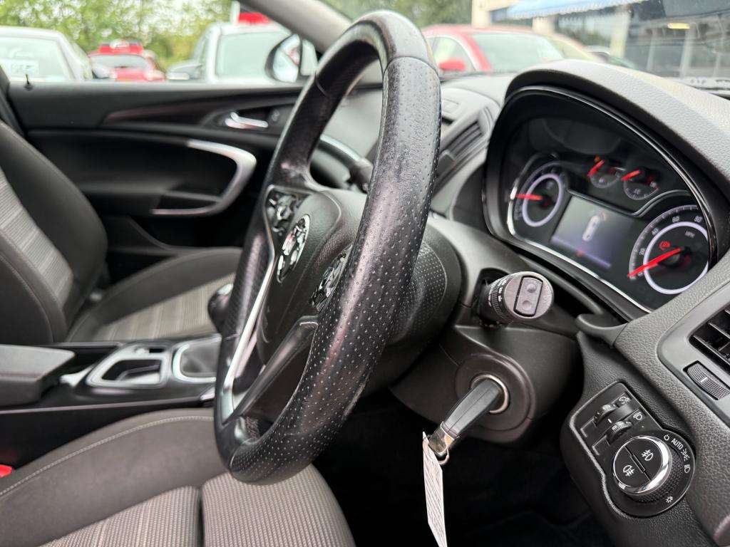 2016 VAUXHALL INSIGNIA 2016 VAUXHALL INSIGNIA